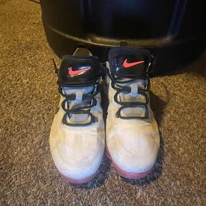 AIR VAPORMAX 2019 'NEON COLLECTION'